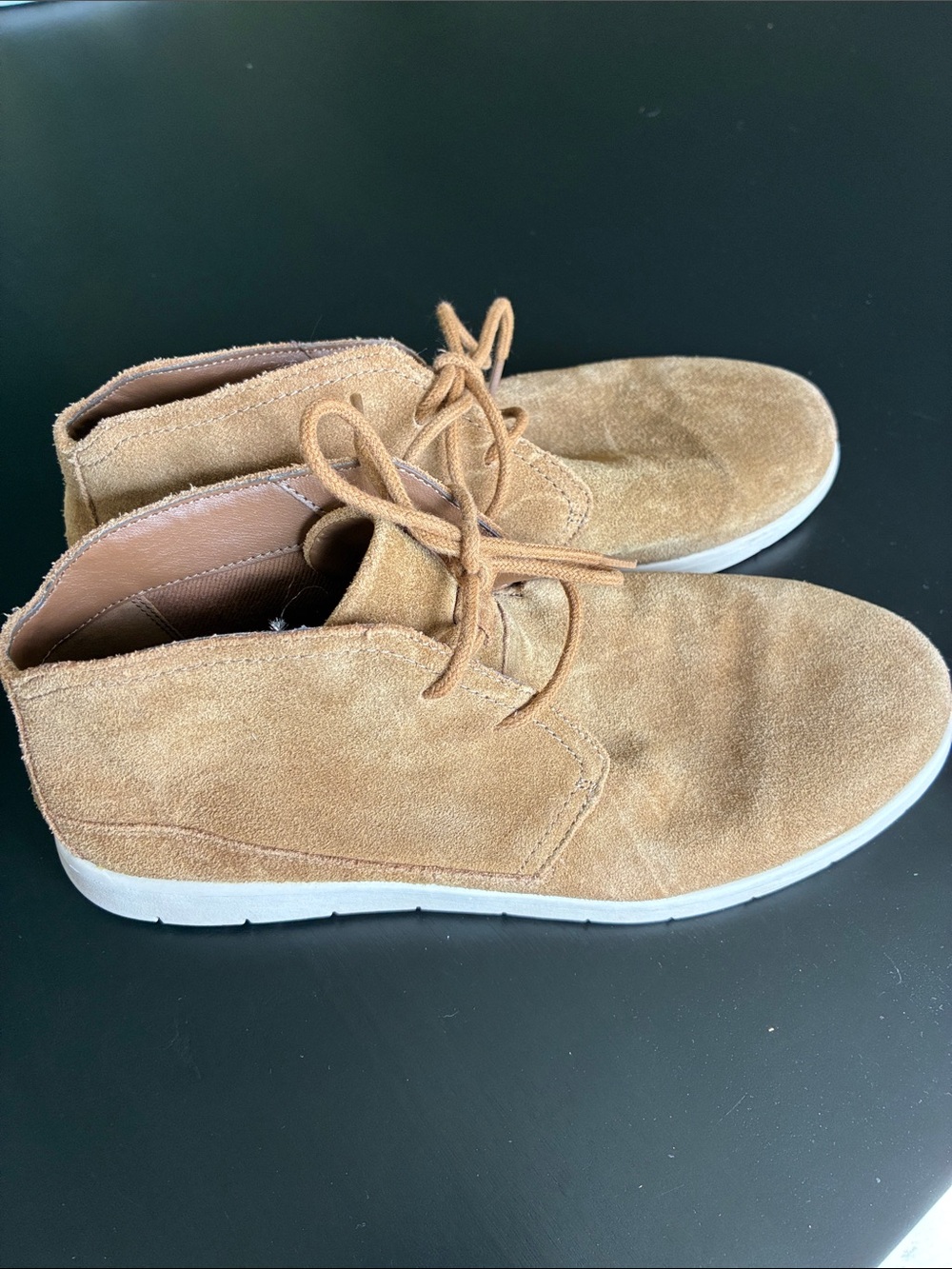 UGG Men's Suede Chukka Boots